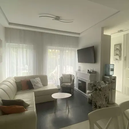 Beachfront In 54818 * Balatonboglár