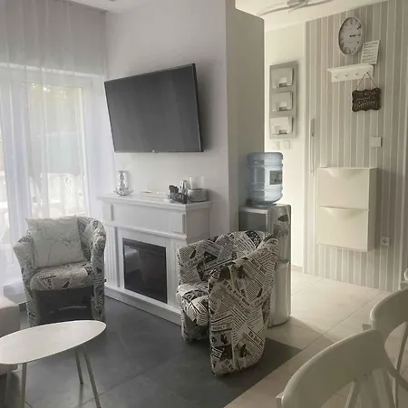 Beachfront In 54818 Hébergement de vacances *