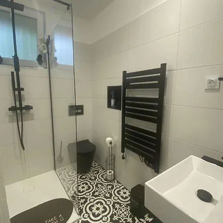 Beachfront In 54818 Hébergement de vacances *