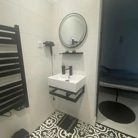 Hébergement de vacances Beachfront In 54818 *