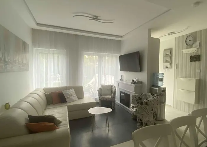 Beachfront In 54818 * Balatonboglar